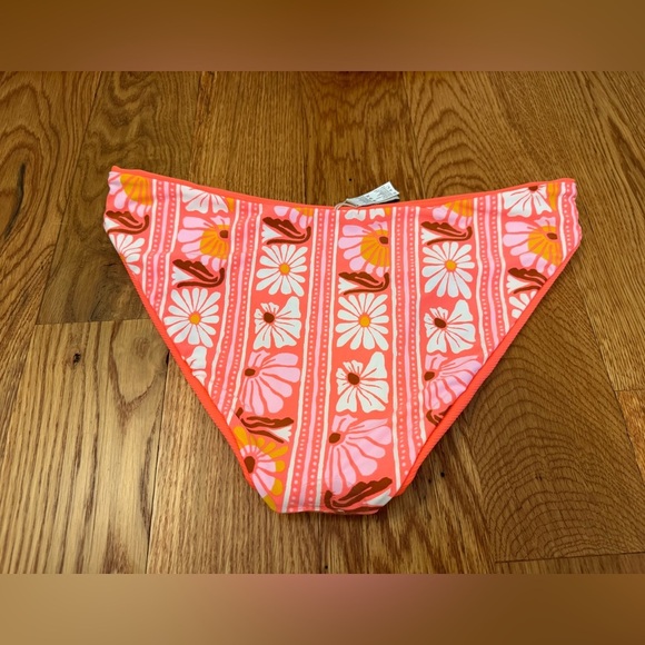 Maaji Reversible Retro Flowers Bikini Bottoms Size Large - Picture 11 of 12